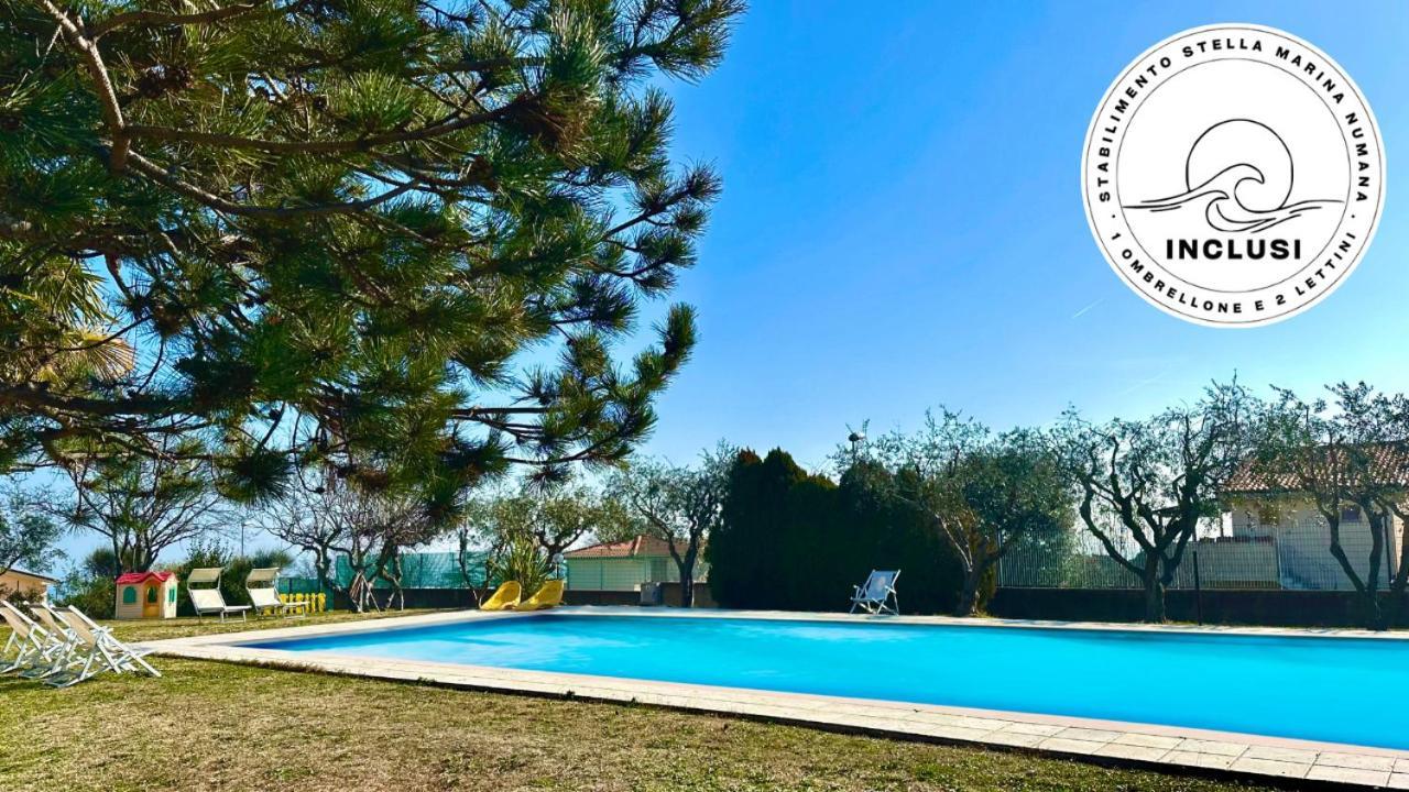 Viva3 - Numana, Ampio Trilocale In Villa Con Piscina Екстер'єр фото